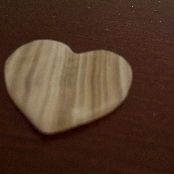 A worry stone - Picture 2 of 4